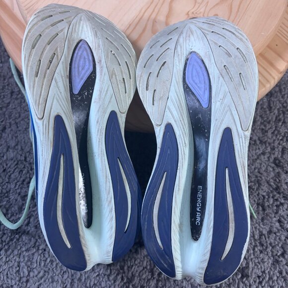New Balance FuelCell Supercomp Trainer v2 Womens Size 8.5 Gym Running Shoes - Picture 8 of 8